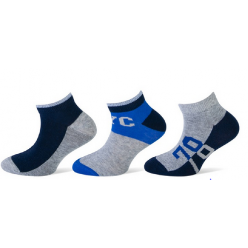 Sneaker voor kinderen 3 pak. Sneaker voor kinderen 3 pak.