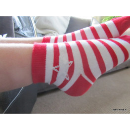 Meisjes sokje rood/wit gestreept met ster